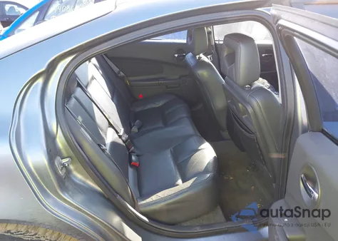 2004 Pontiac Grand Prix Gt2 from USA, damaged, VIN 2G2WS542441301138